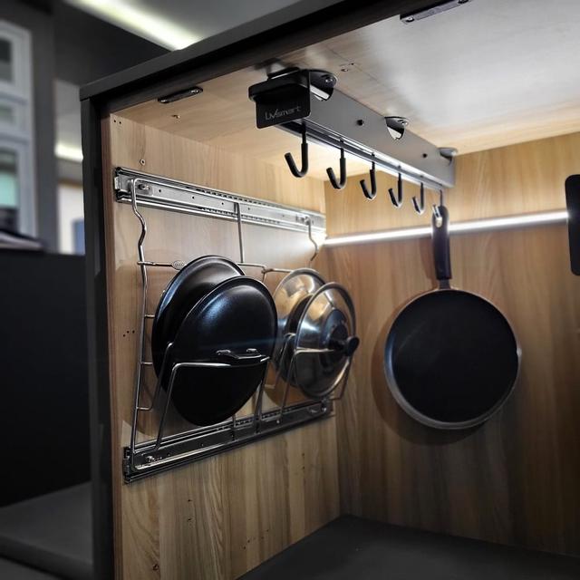 Ebco Display Rack Set Pan Hanger Rack | Ebco